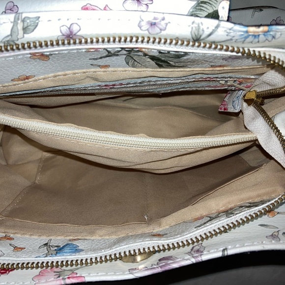 Vera Pelle Floral Shoulder Bag with Longstrap included - Picture 3 of 6